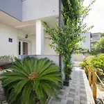 Apartment Alisa Brodarica (Sibenik-Knin)