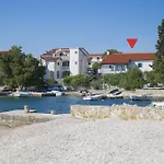 Alisa Apartamento *