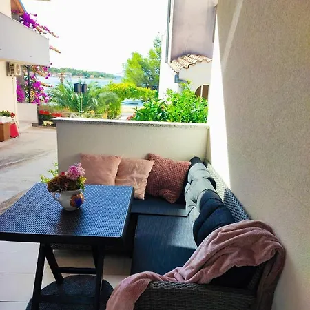 Апартаменты Alisa Бродарица