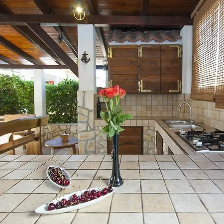 Apartment Alisa Brodarica (Sibenik-Knin)