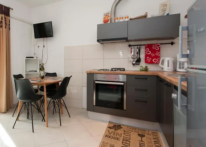 Alisa Brodarica (Sibenik-Knin)