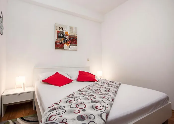 Alisa * 브로다리카