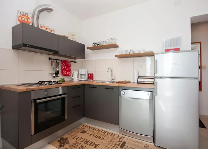 Alisa Brodarica (Sibenik-Knin)